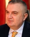 Albanischer Außenminister: Serbien  und Kosovo sollten sich ohne Flaggen treffen